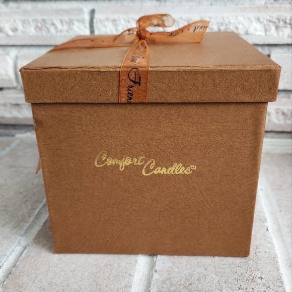 NEW Friend Comfort Candle brand new in box. - Picture 7 of 10